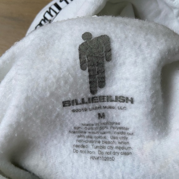Billie Eilish tour merch - size M - white with logo on front and cities on back - Picture 3 of 3